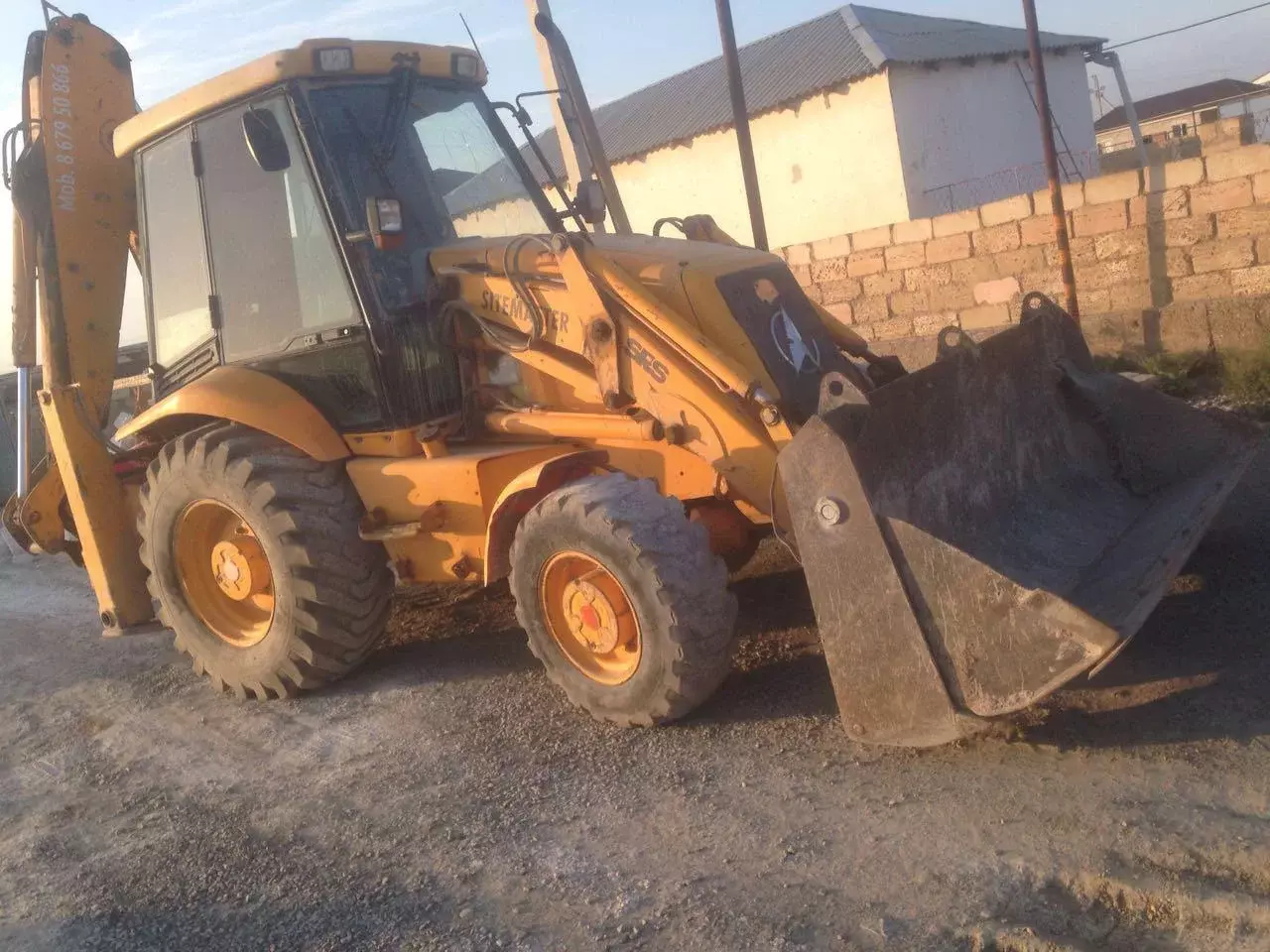 JCB