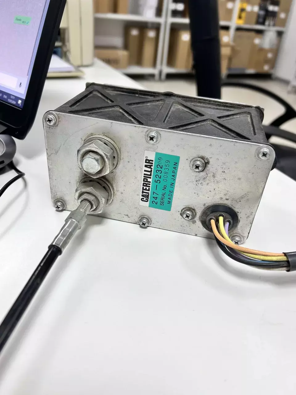 Регулятор газа (дроссельная заслонка, шаговый двигатель) на CAT 247-5232 Код: 247-5232
