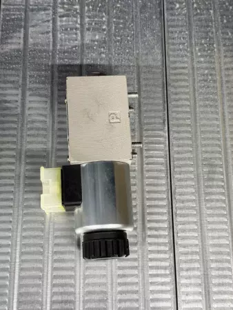 Клапан селектора передач Zoomlion (модель QY55V552.1T)