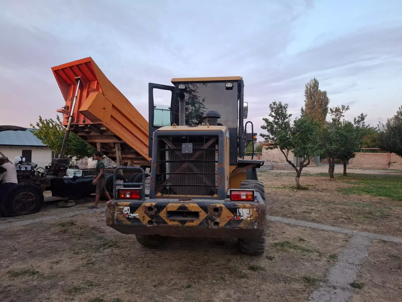 XCMG LW300FN, Фронтальные погрузчики