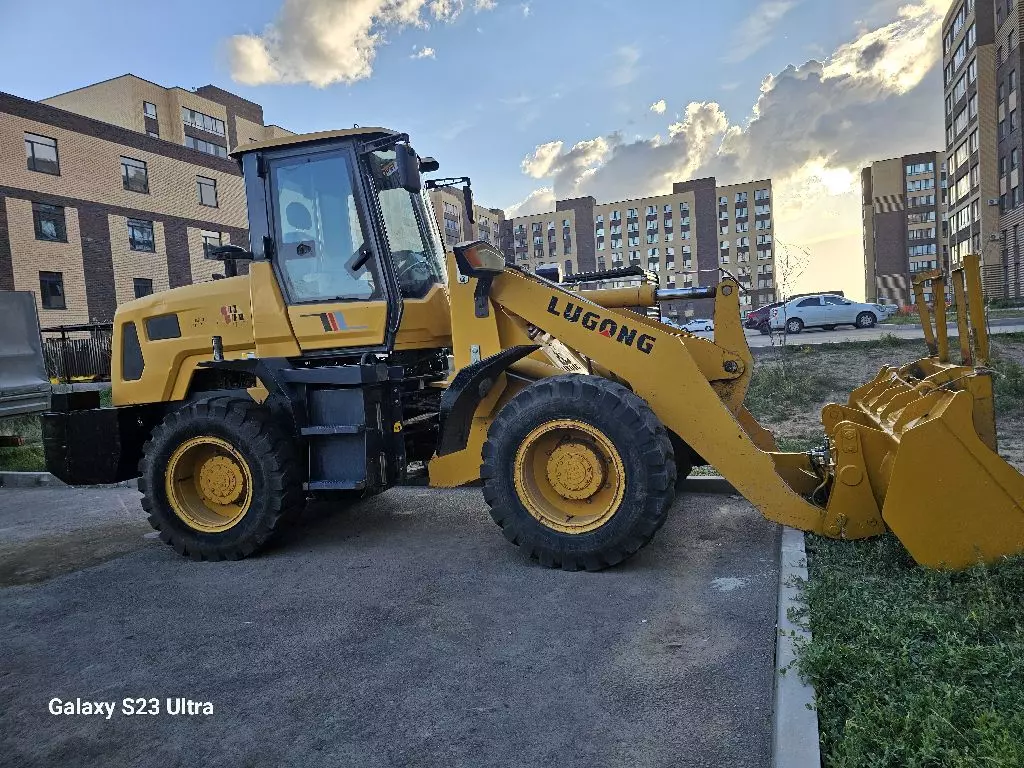 Lugong LG942, Фронтальные погрузчики