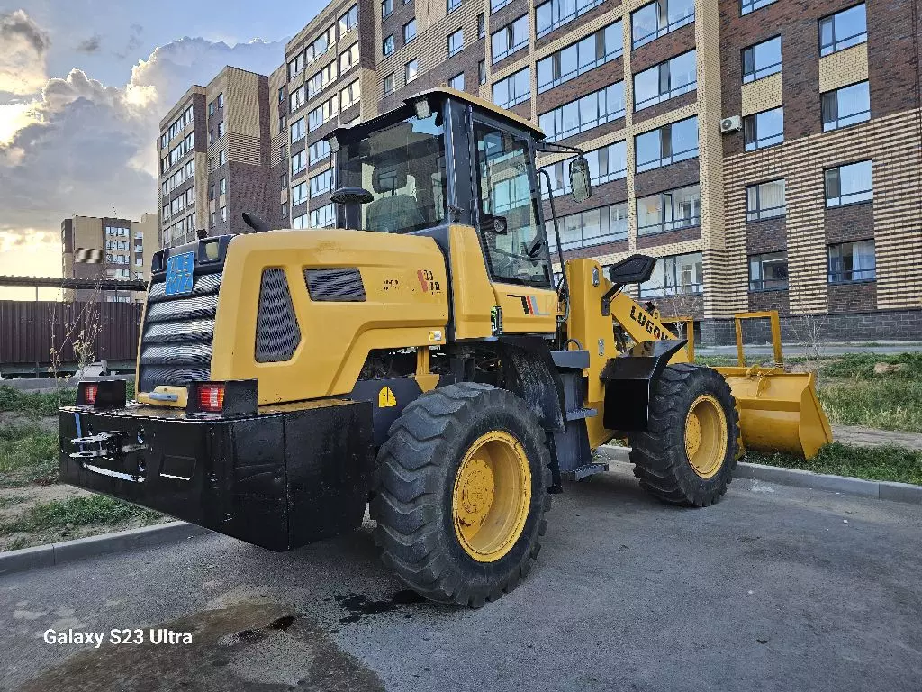Lugong LG942, Фронтальные погрузчики