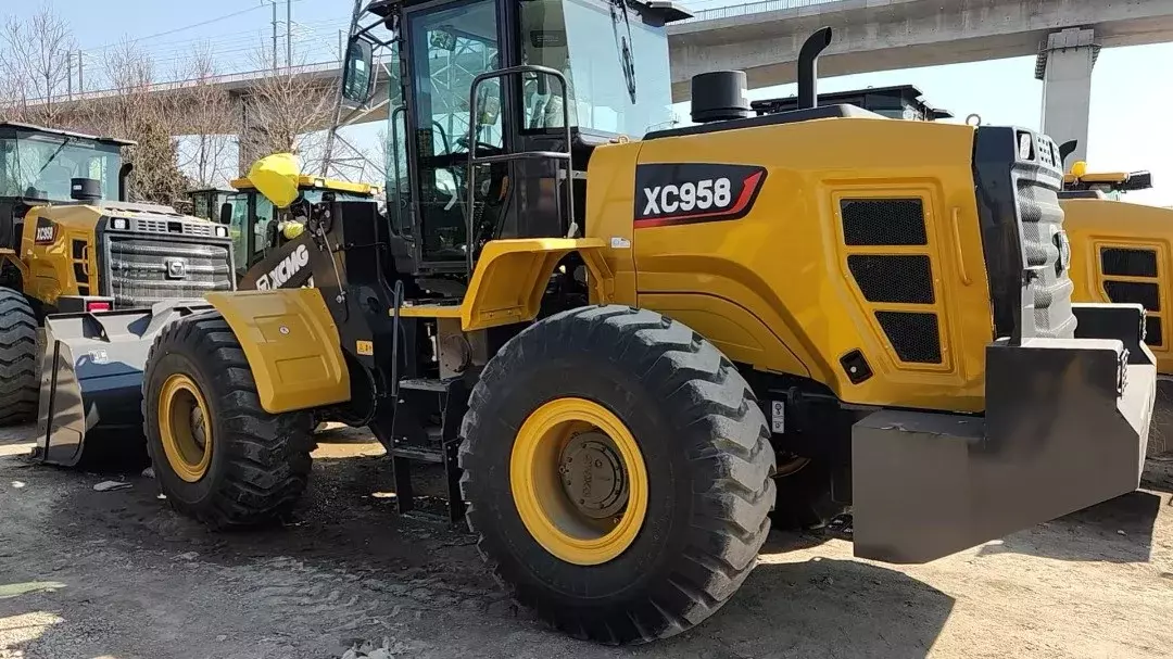 XCMG XC958, Фронтальные погрузчики