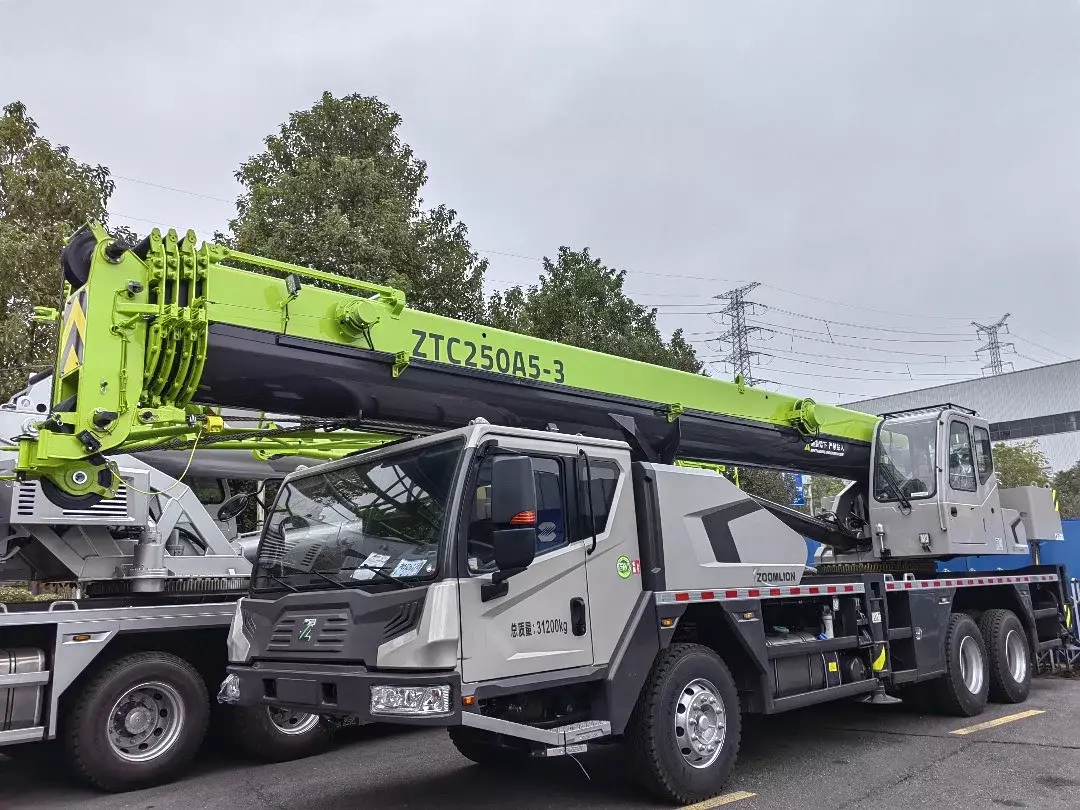 Zoomlion ZTC251V451, Автокраны