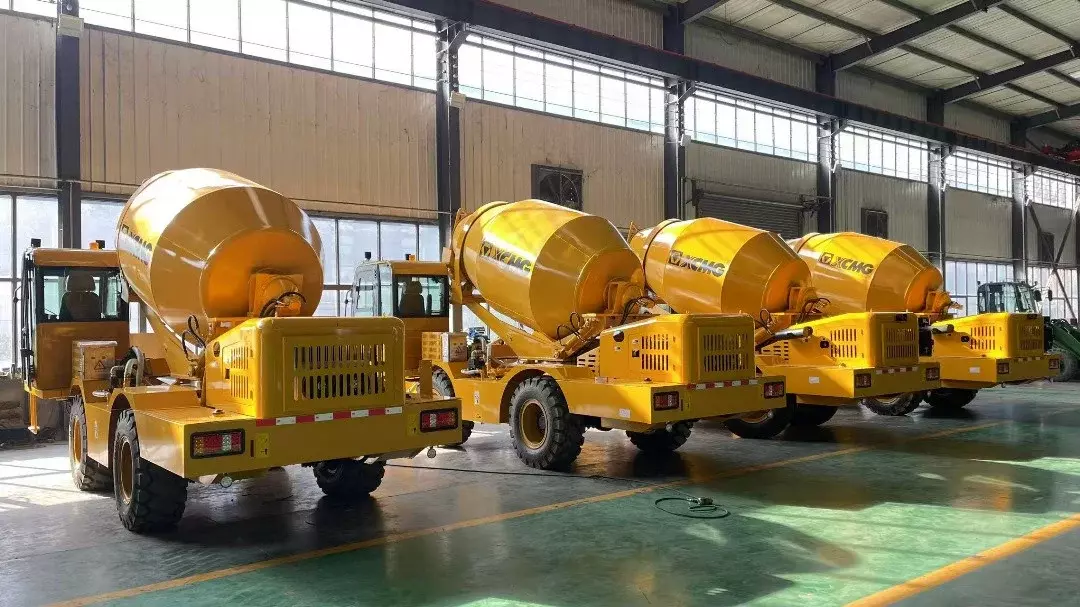 XCMG SLM4000S, Автобетоносмесители