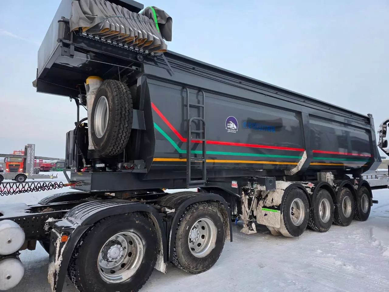 Fuwa FWT65, Изотермические полуприцепы