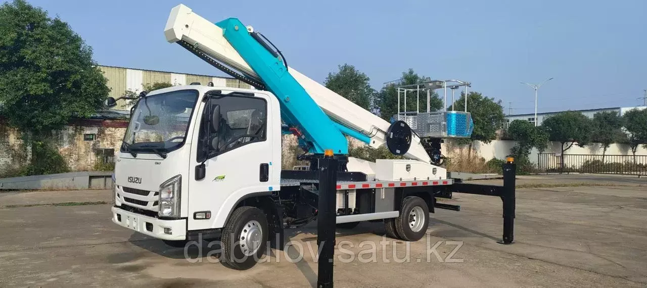 ISUZU