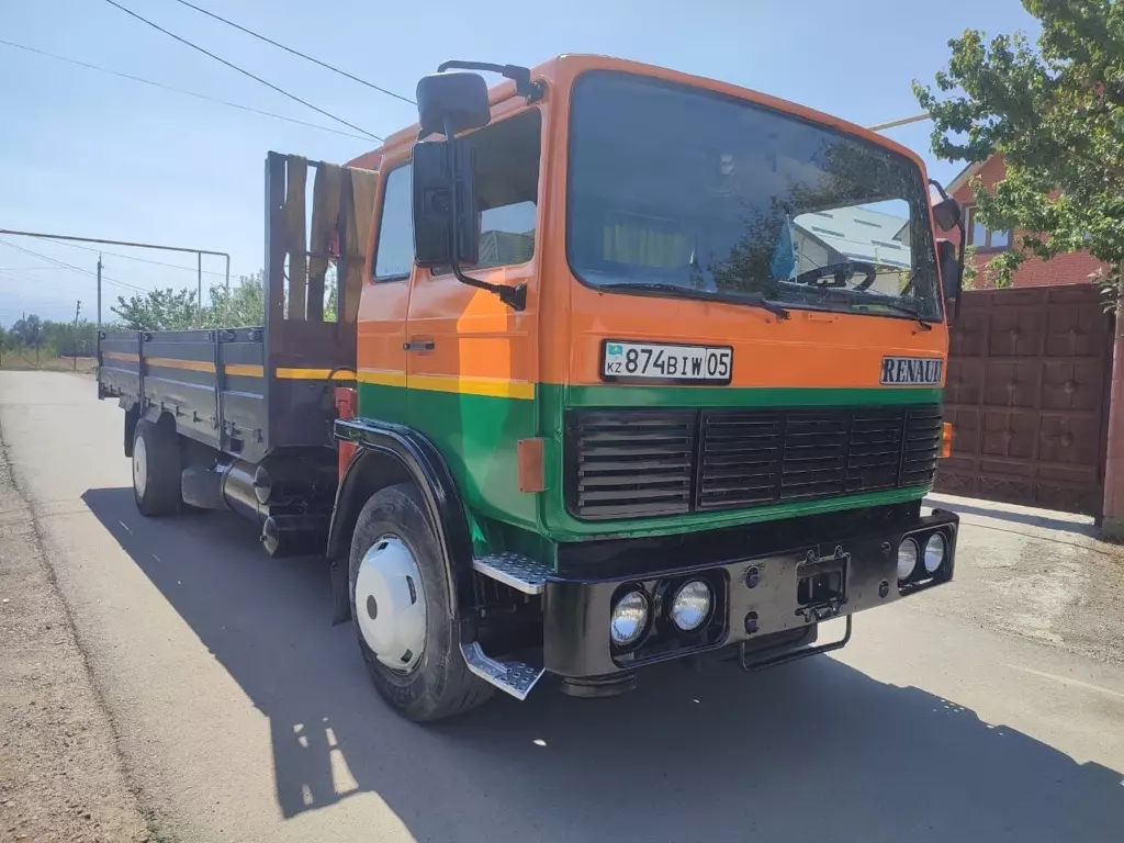 Unic UR-V340, Краны-манипуляторы