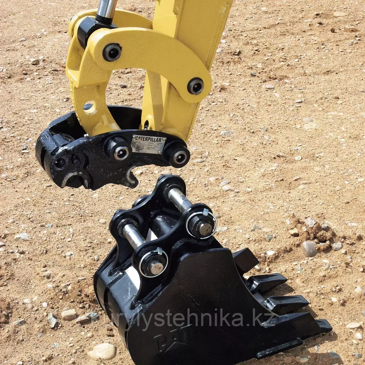Быстросъём (quick coupler) для экскаватора-погрузчика Caterpillar 428,432,434,444. Код: QWP-46