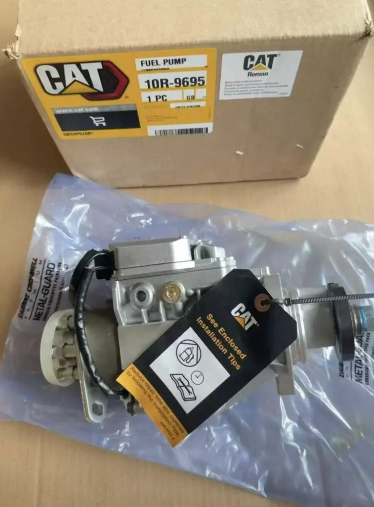 Топливный насос CAT 10R9695