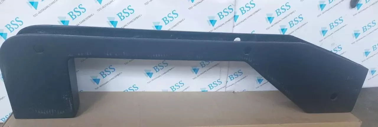 Подножка на автокран XCMG QY25 в асортименте
