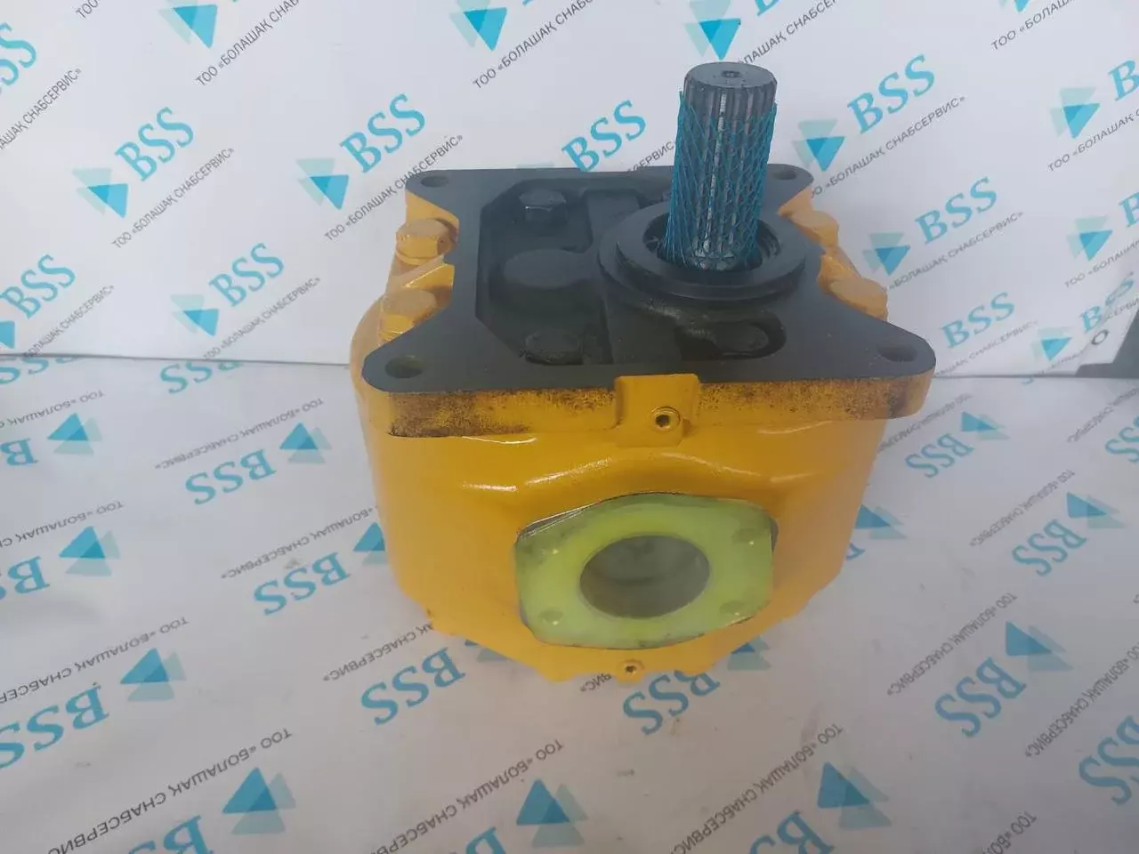 Гидравлический насос на бульдозер SHANTUI SD23 Код: 705-51-30190