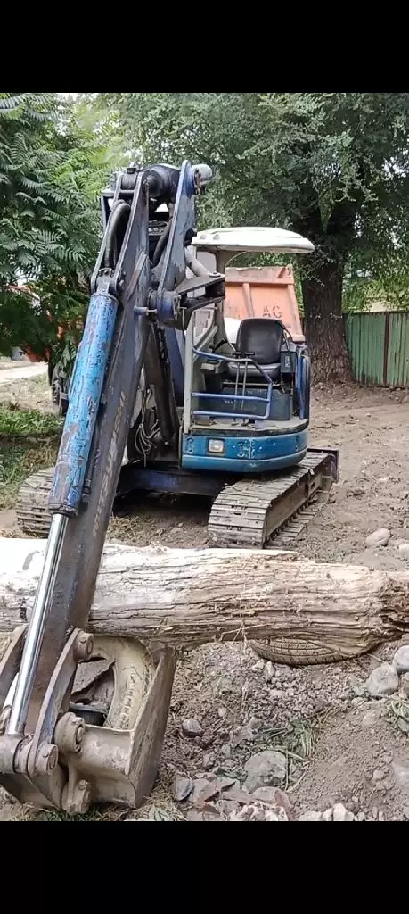 MITSUBISHI