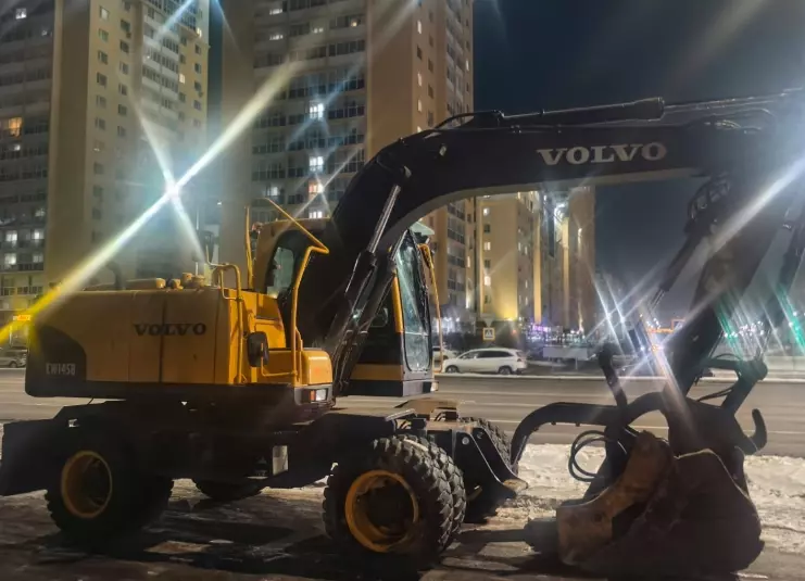 VOLVO
