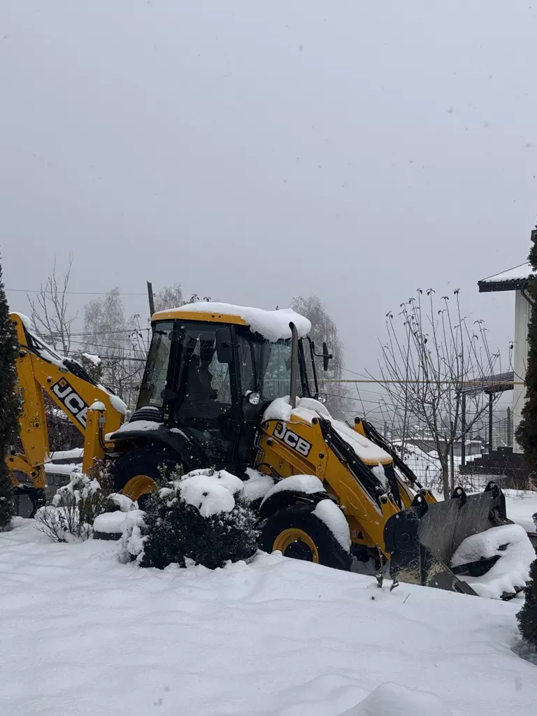 JCB