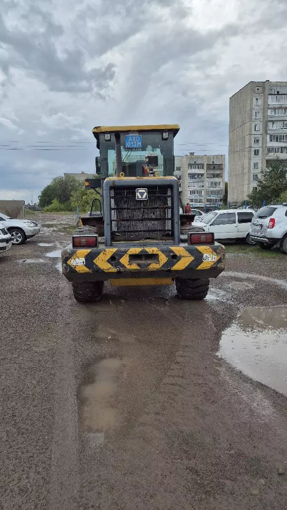 XCMG LW300F, Фронтальные погрузчики