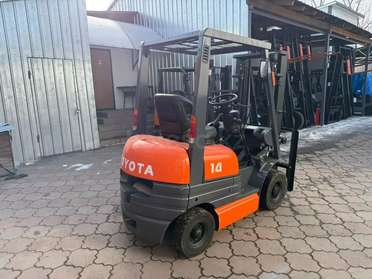 TOYOTA 6FG18