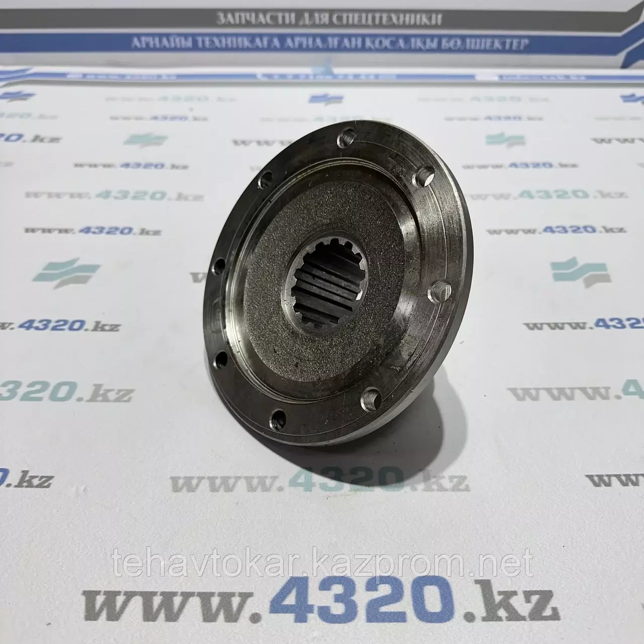 Фланец передний в сборе Код: 375-1802079