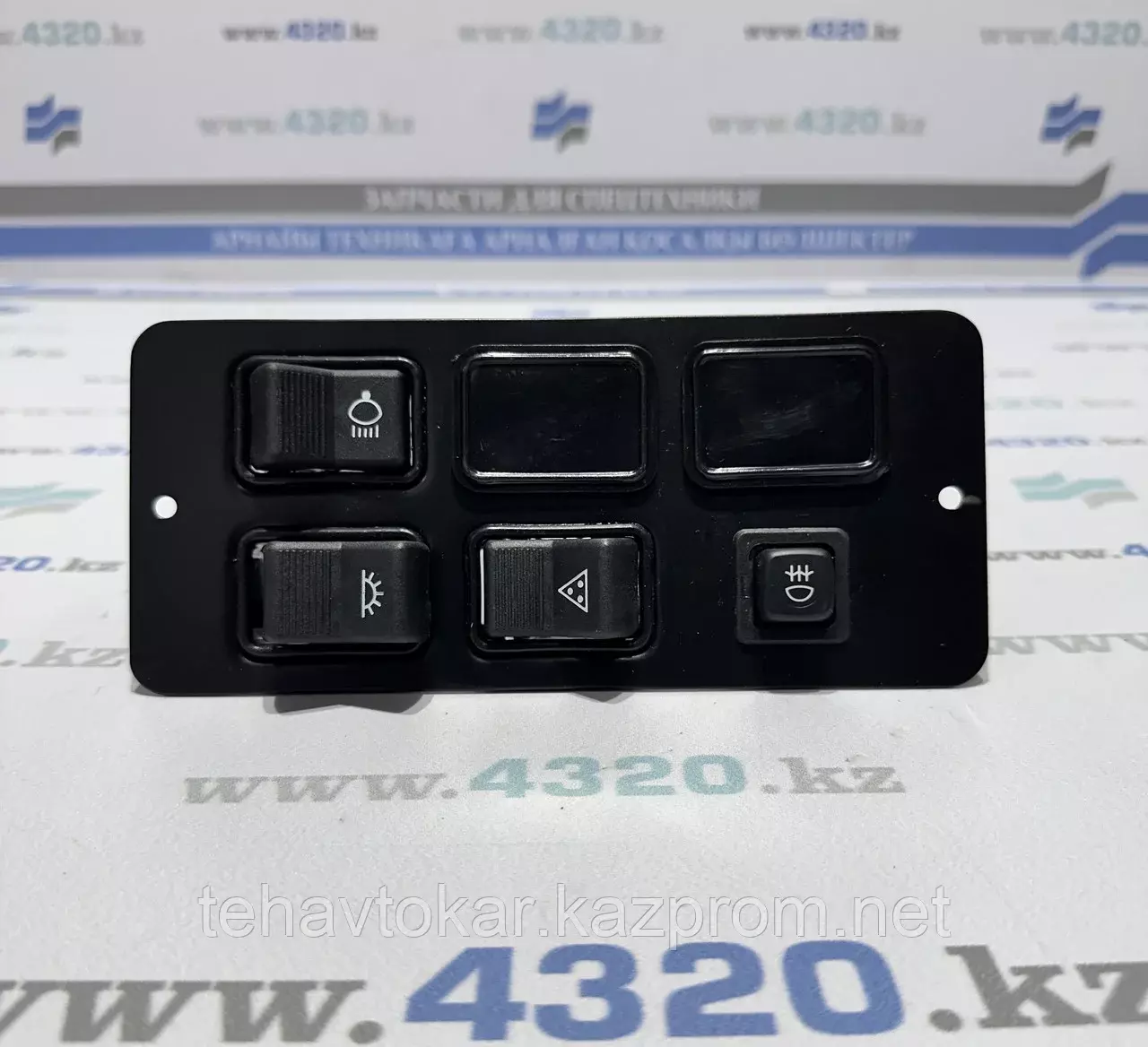 Щиток приборов выключателей Код: 432007-3805015