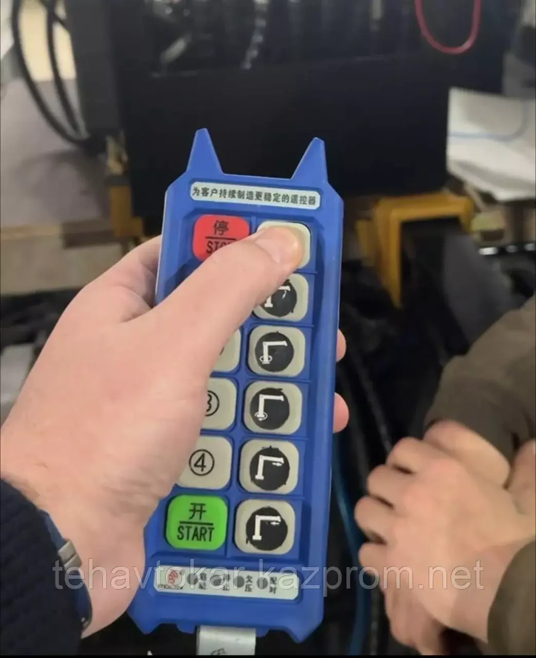 SQ-1000 (1000 кг, максимальный вылет 4,6м) Код: SQ-1000