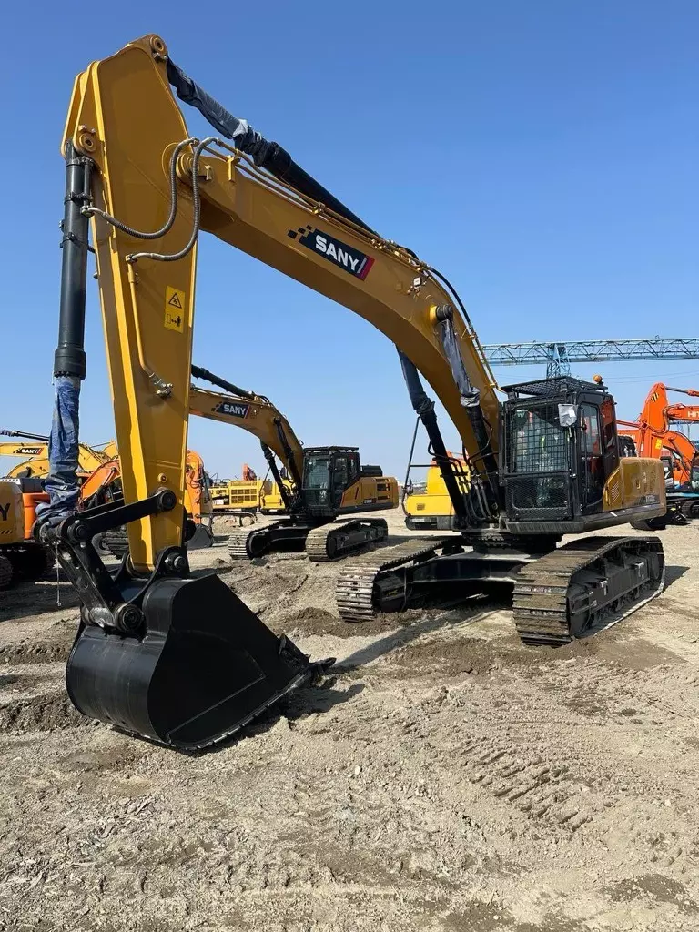 Sany SY335C, Гусеничные экскаваторы