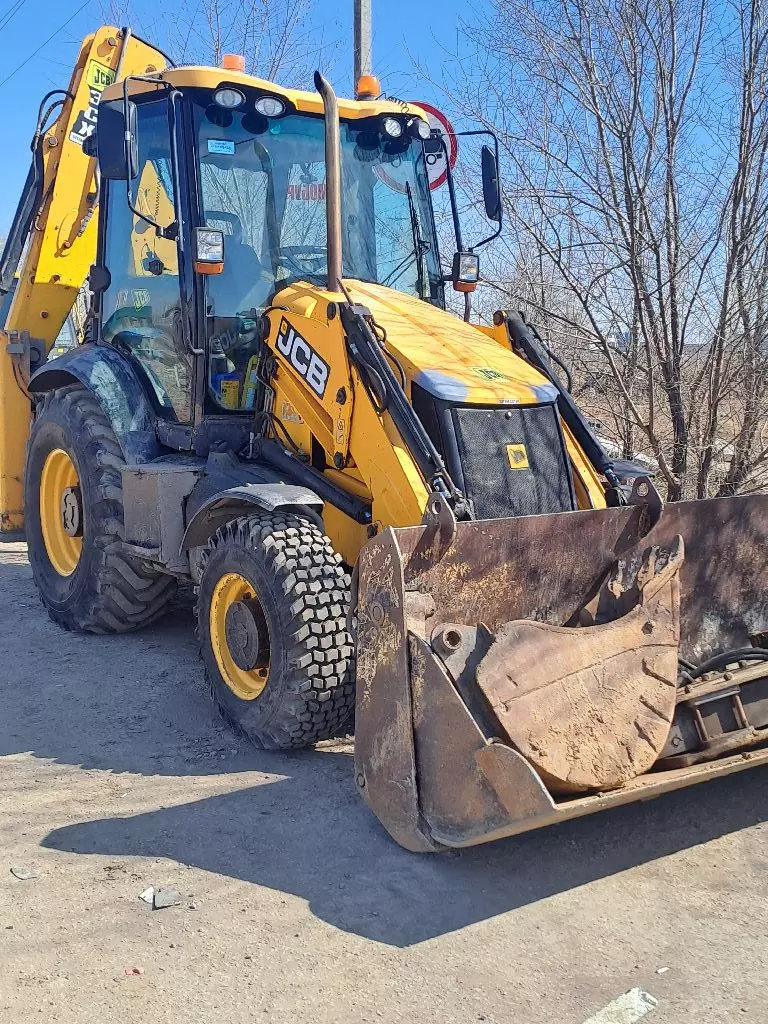 JCB
