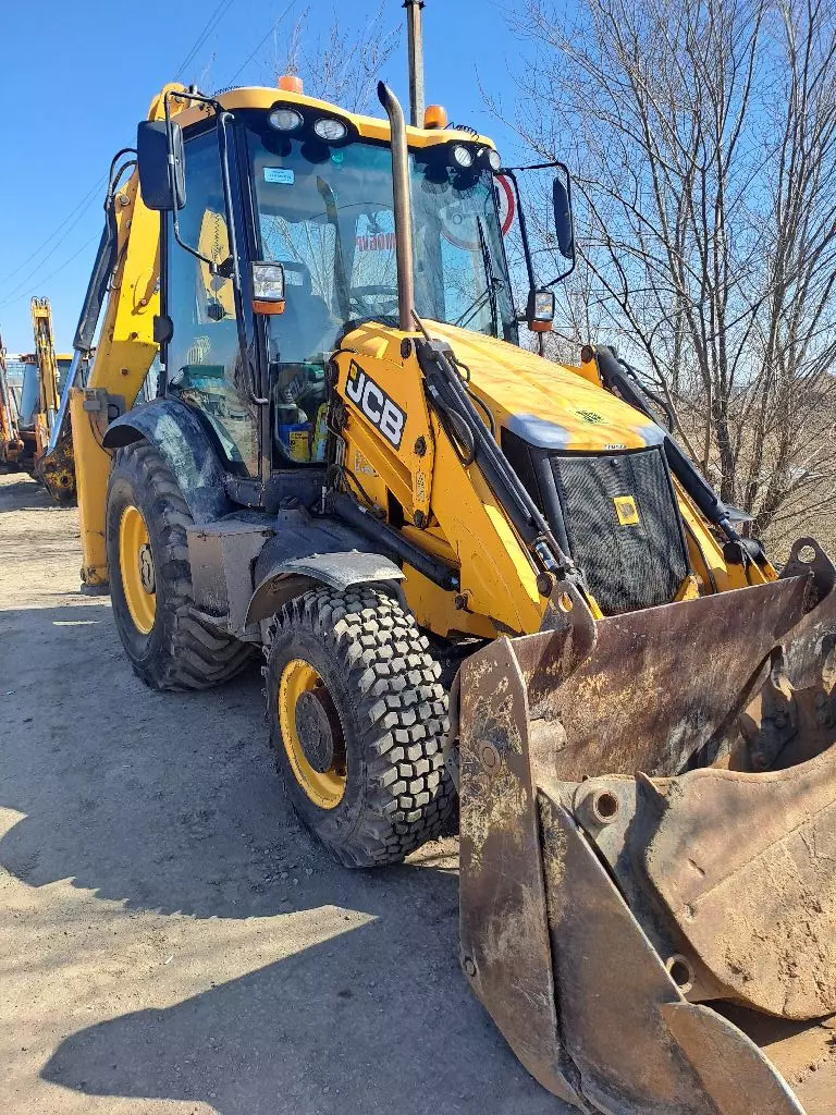 JCB