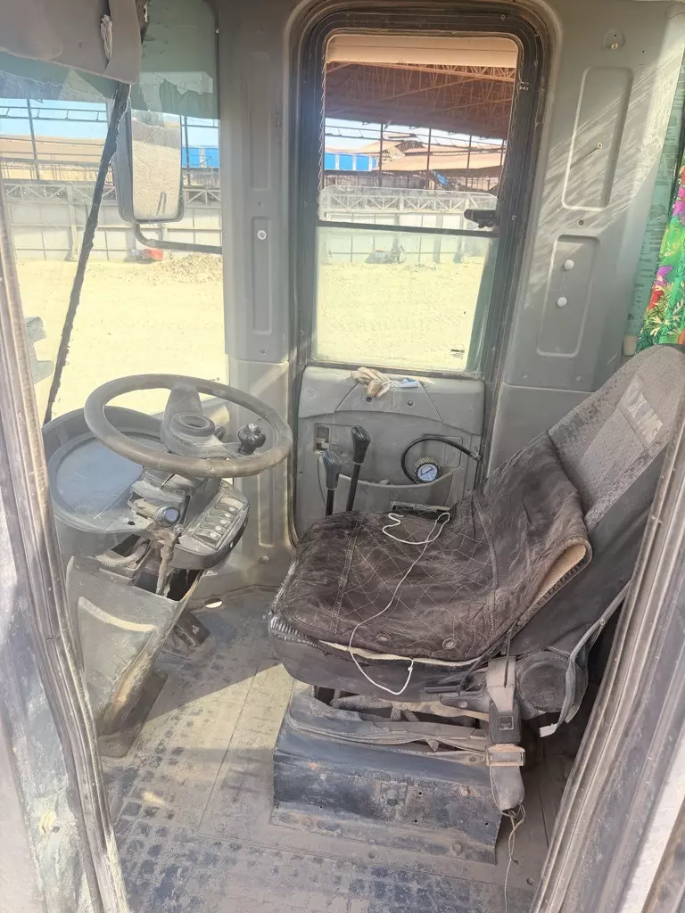 XCMG LW500FN, Фронтальные погрузчики