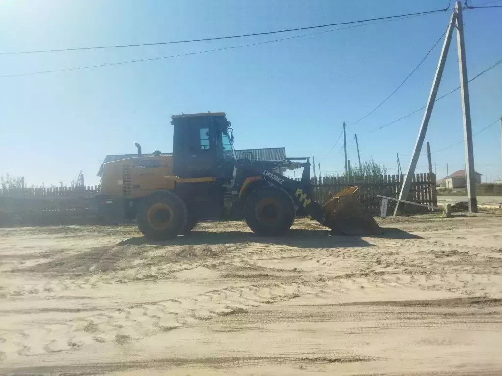 Гусеничные экскаваторы,Колесные экскаваторы,Фронтальные погрузчики,Экскаваторы-погрузчики