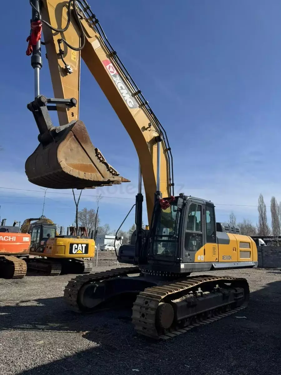 XCMG MAX XE380DK