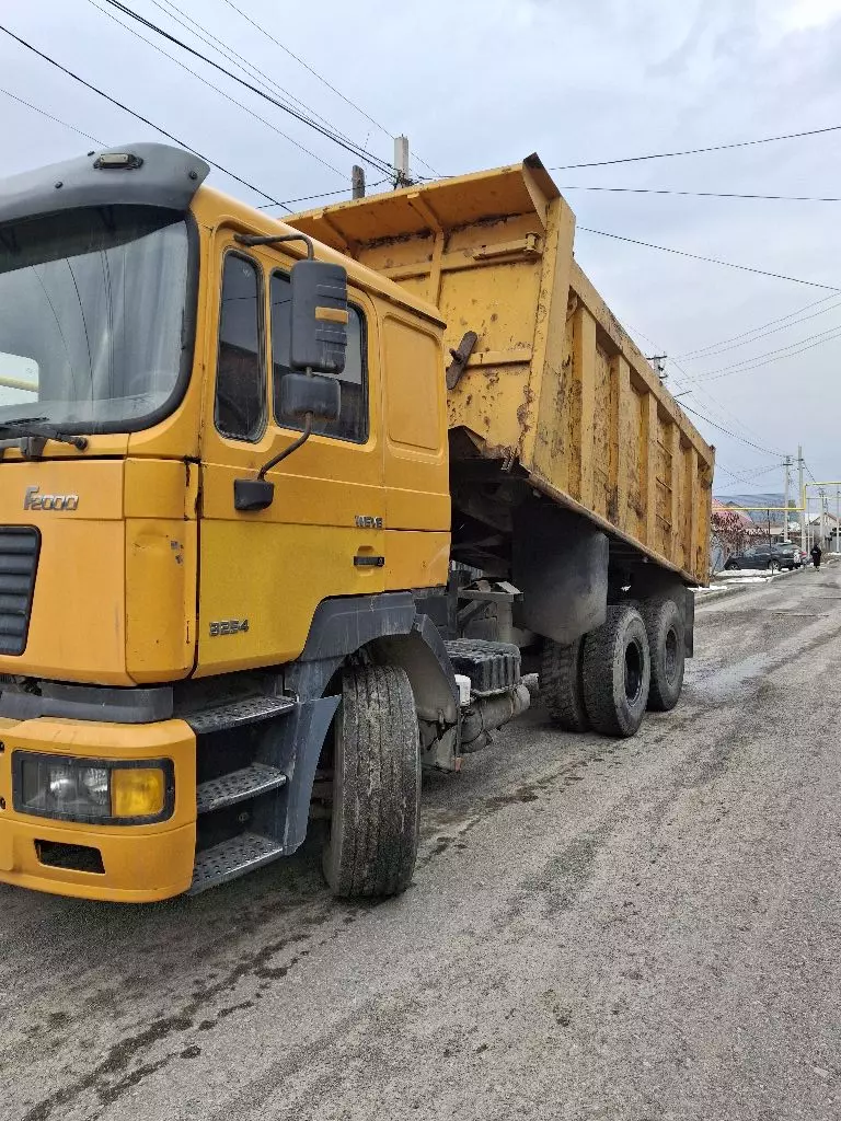 Shacman SX3251