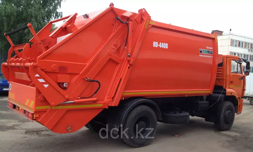 МАЗ KO-440B