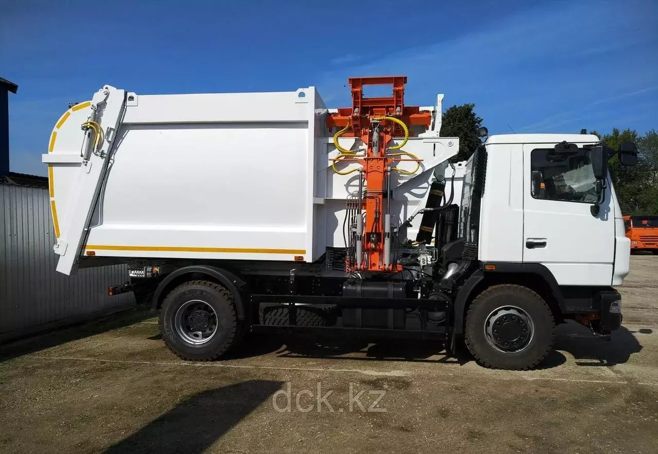 МАЗ KO-440B