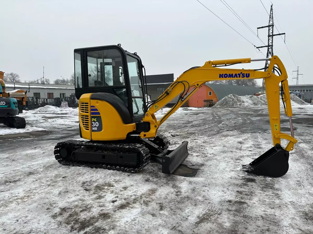 Komatsu PC30MR 11201, Мини-экскаваторы