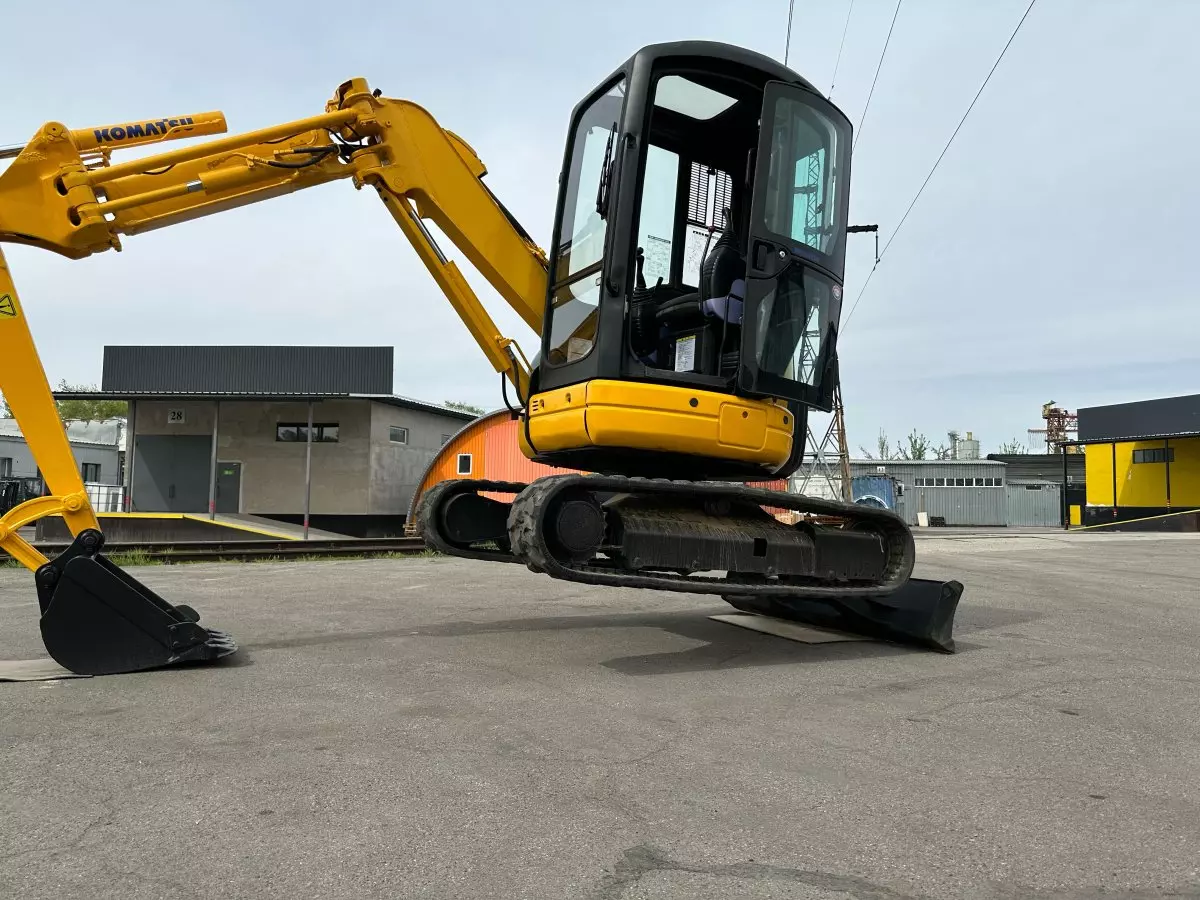 Komatsu PC38UU 11406, Мини-экскаваторы