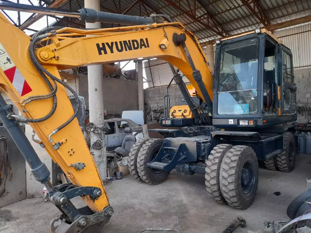 Hyundai hw145, Колесные экскаваторы