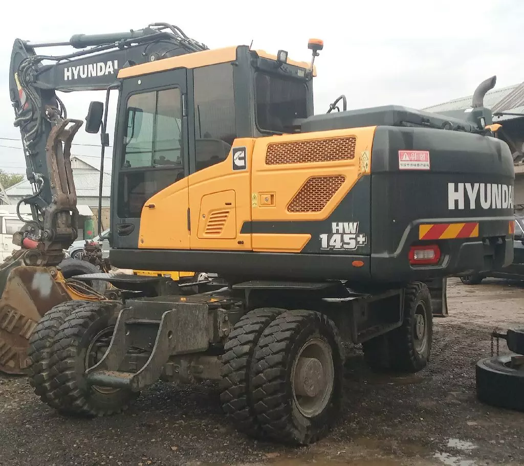 Hyundai hw145, Колесные экскаваторы
