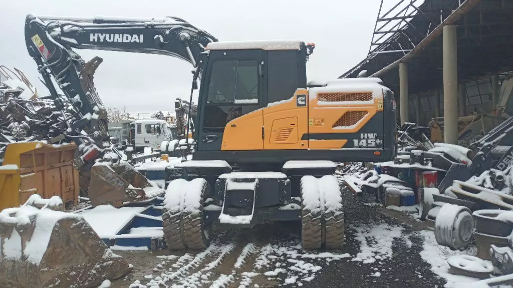 Hyundai hw145, Колесные экскаваторы