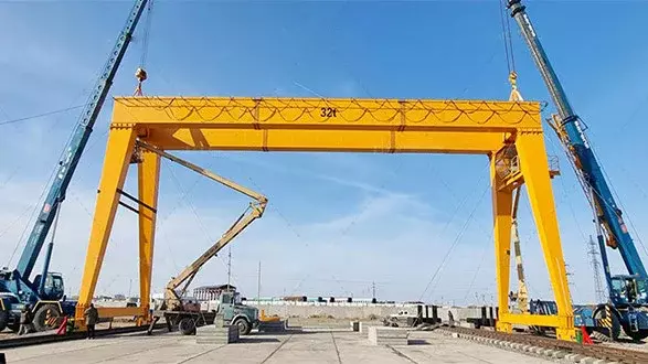 Краны 324, Козловые краны