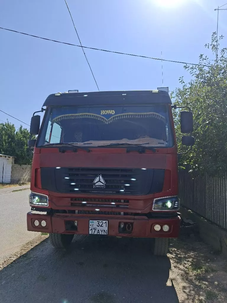 HOWO A5, Самосвалы