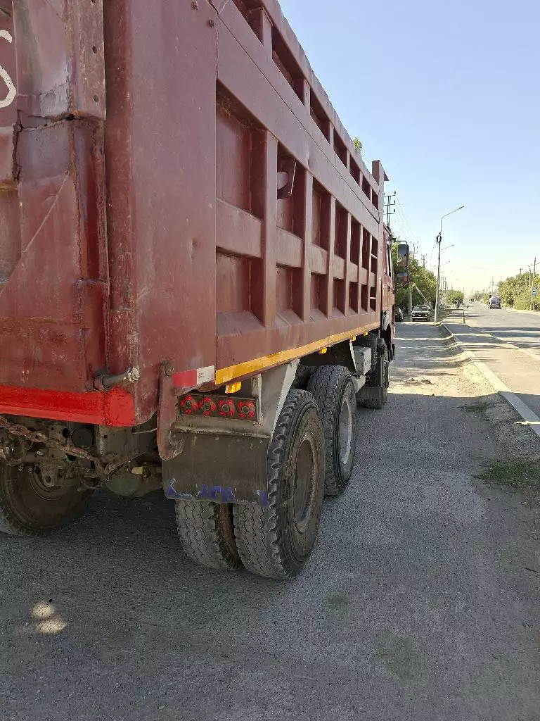 HOWO A5, Самосвалы