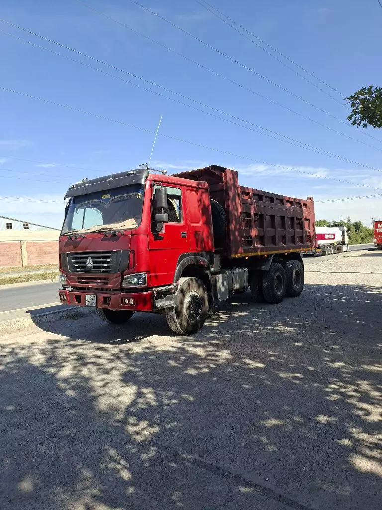 HOWO A5, Самосвалы