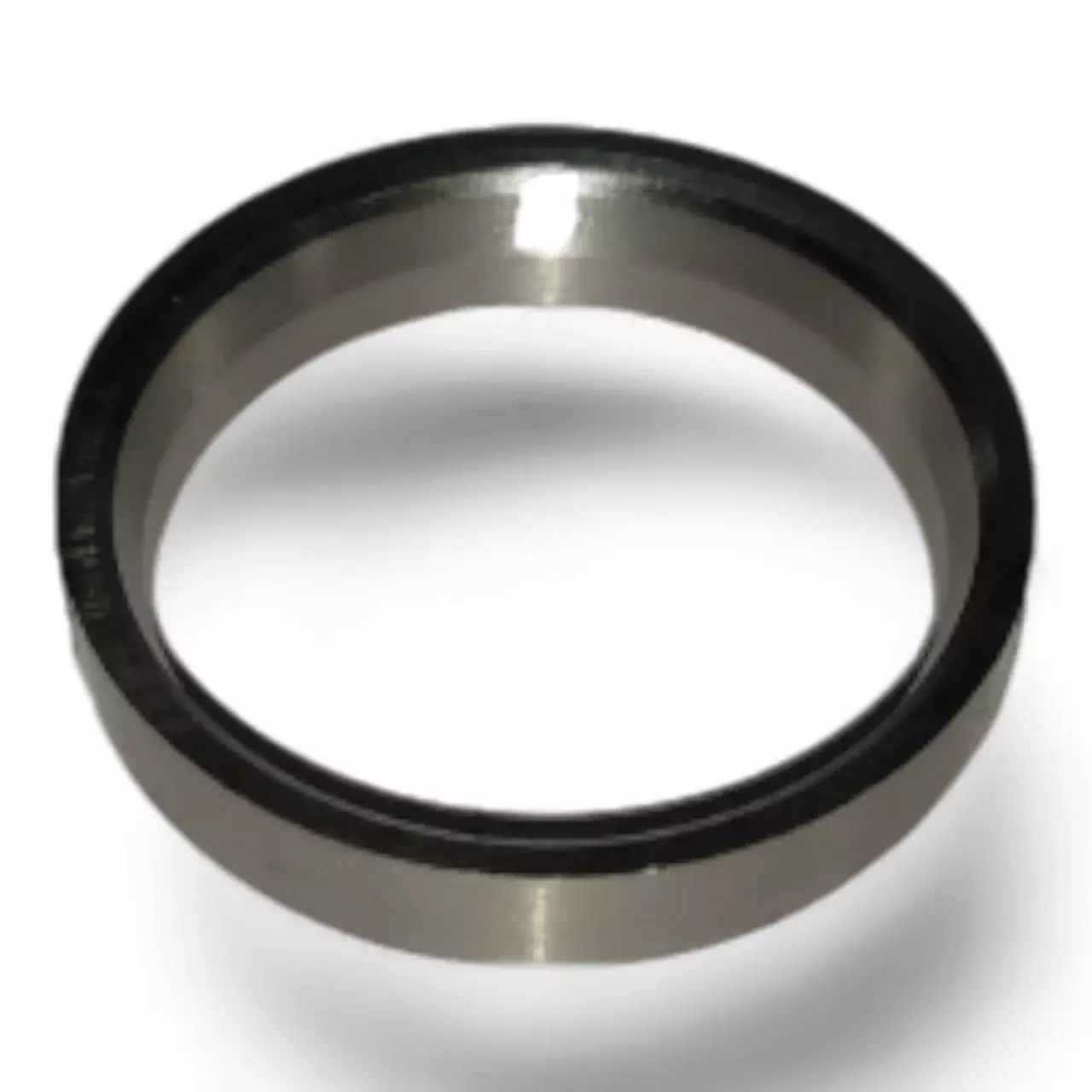 Кольцо седла выпускного клапана Doosan DB58TIS 65.03203-1054 65.03203-1020 Код: 65.03203-1054