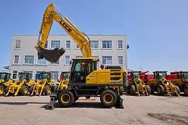 LGCE E7210H, Колесные экскаваторы