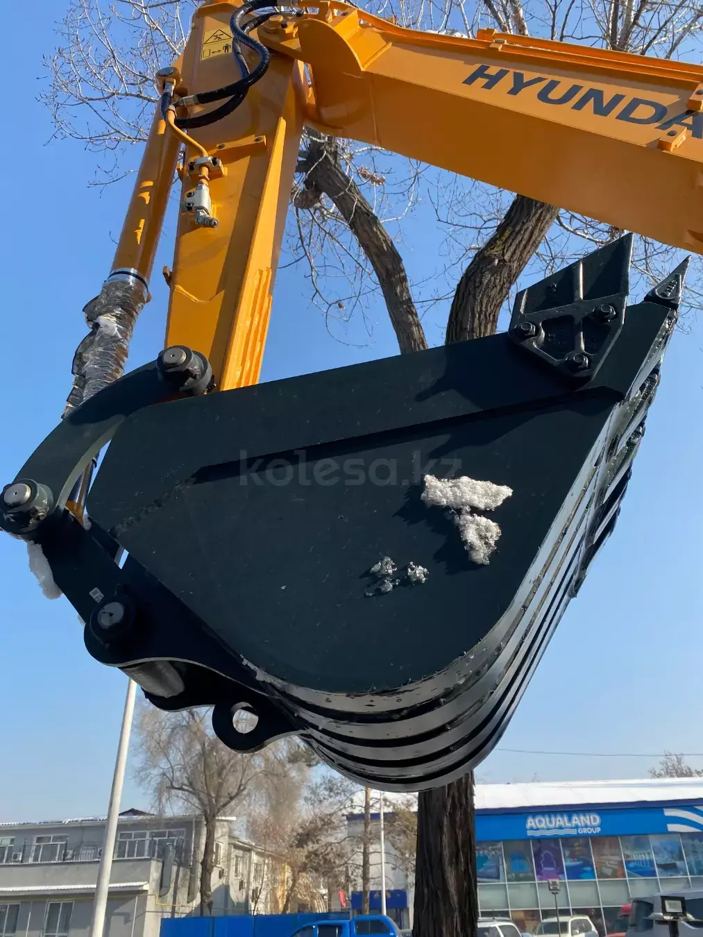 Hyundai R60W-9S