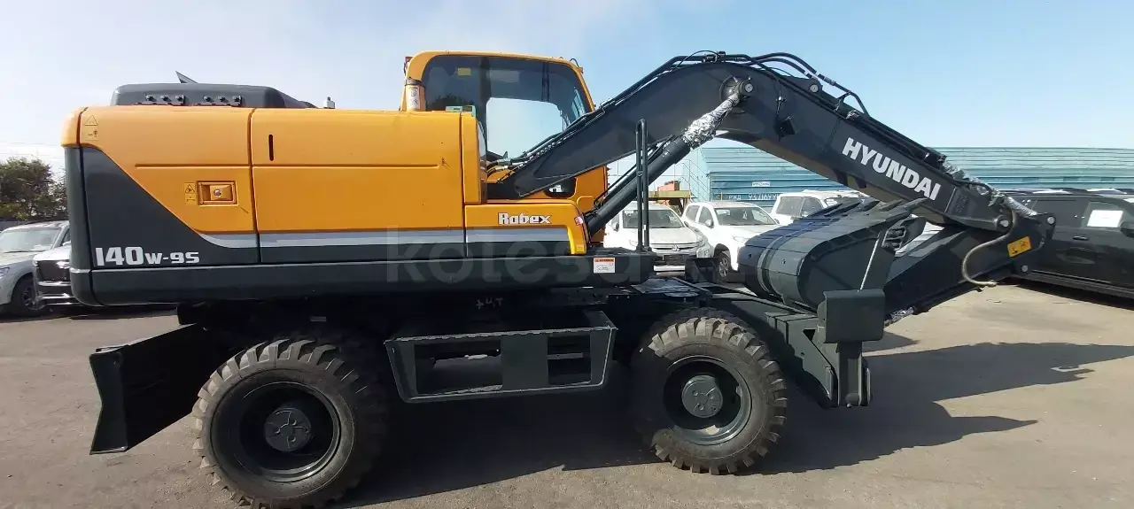 Hyundai R140W-9S