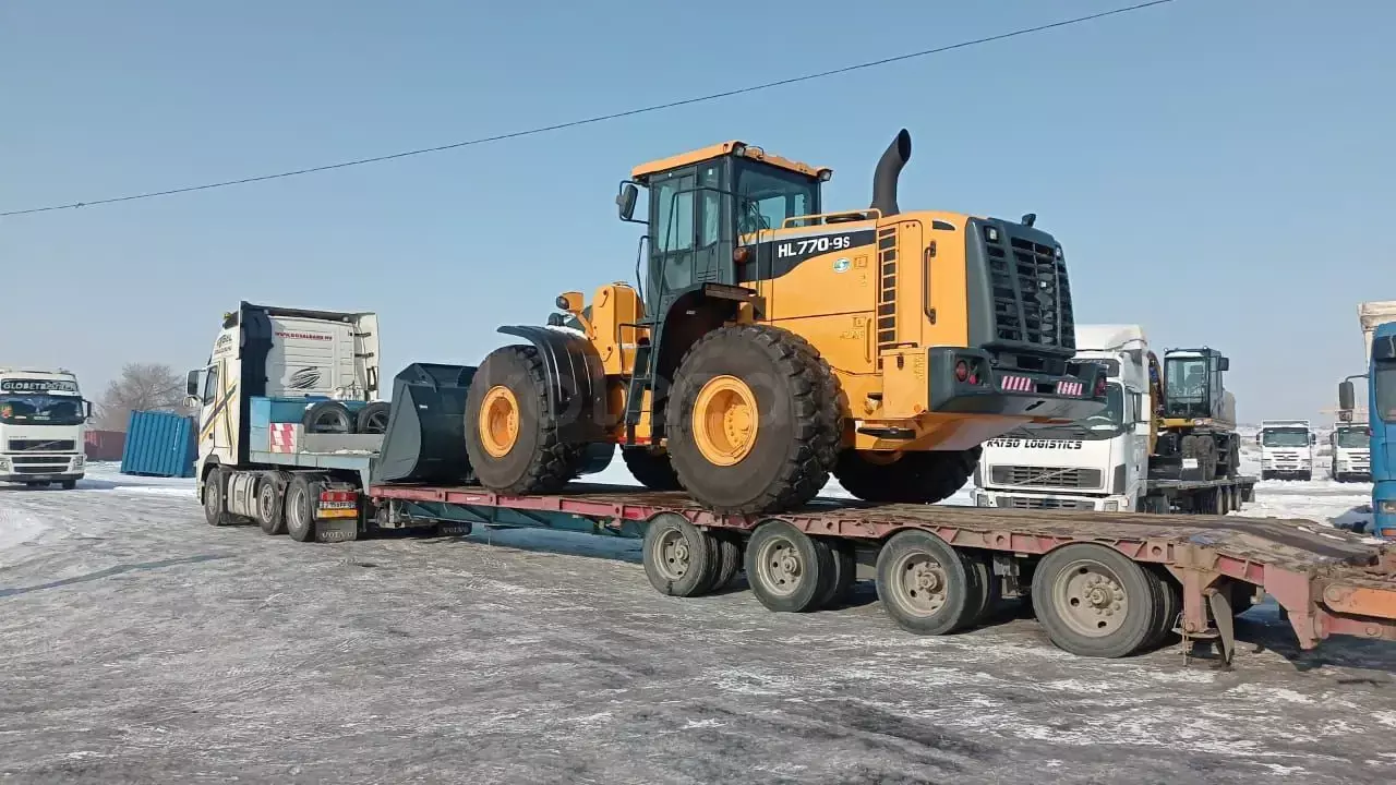 HYUNDAI HL770-9