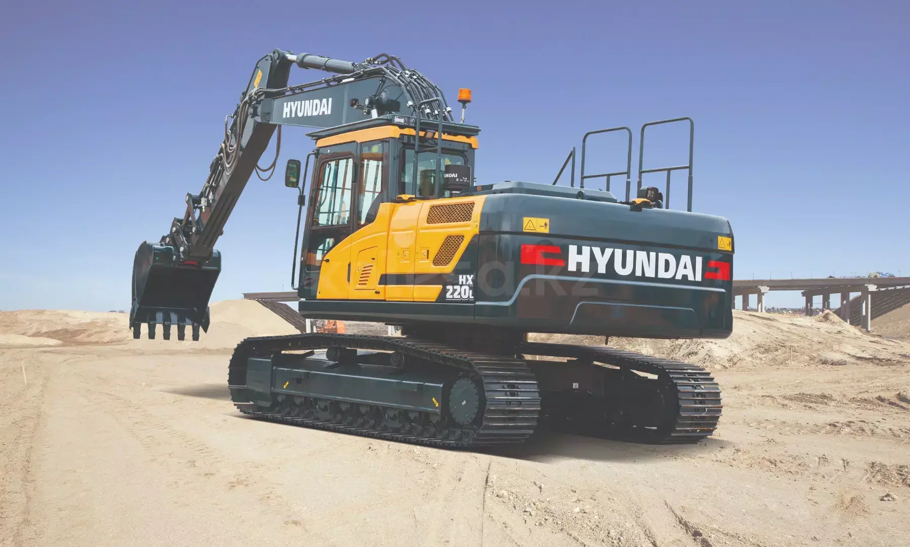 Hyundai HX220