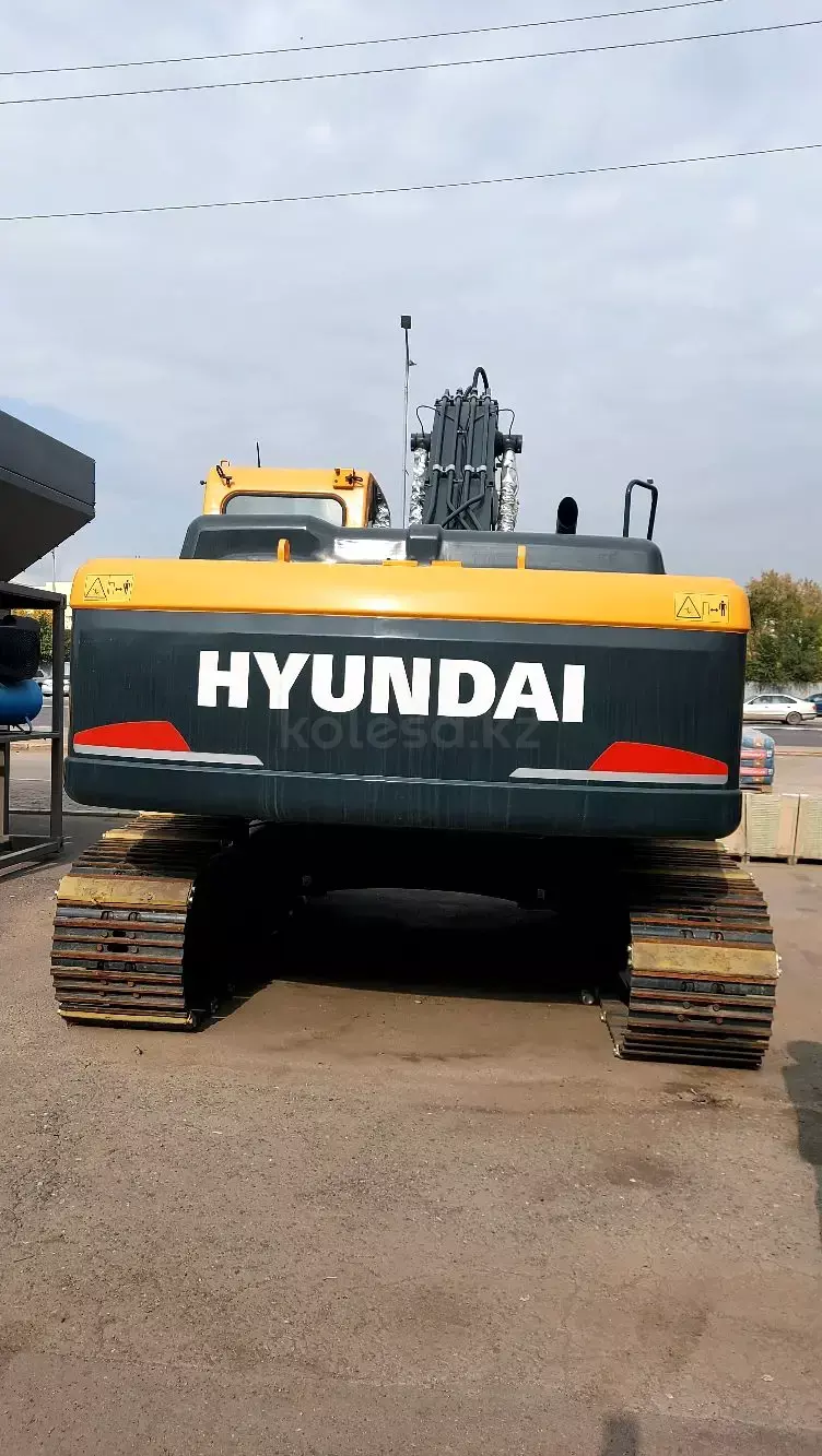 HYUNDAI R260LC-9S
