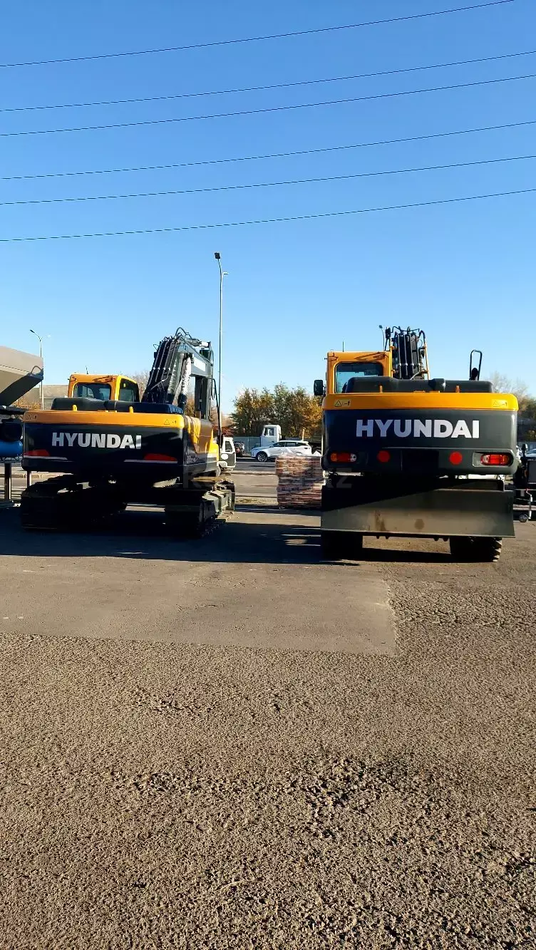 HYUNDAI R260LC-9S
